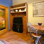 Tourist Nest